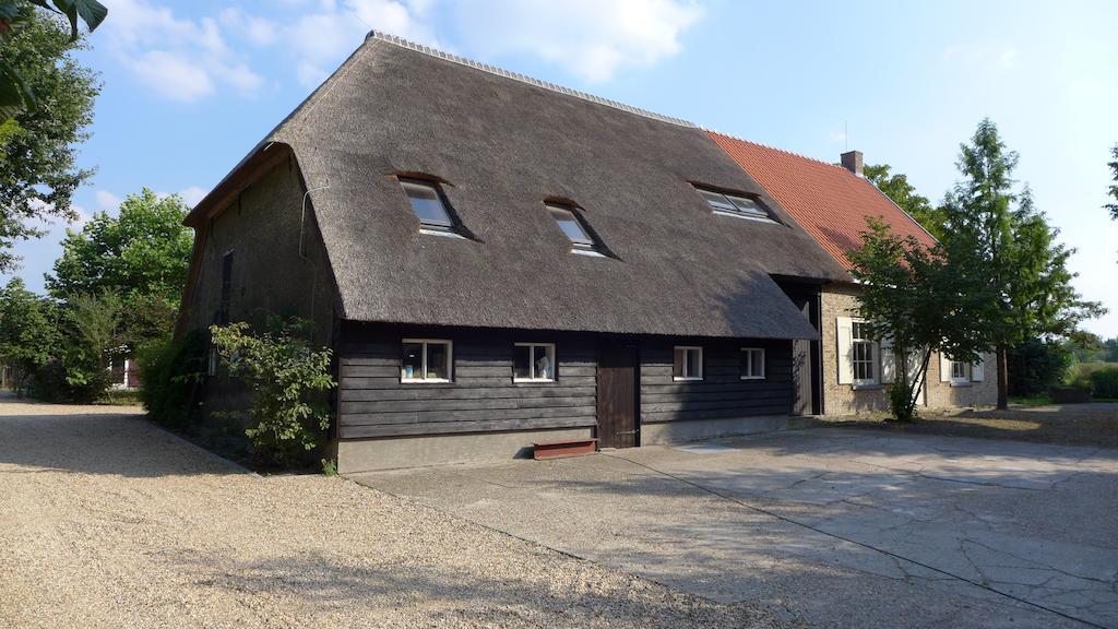 B&B De Luijenbergh Oud-Gastel Экстерьер фото
